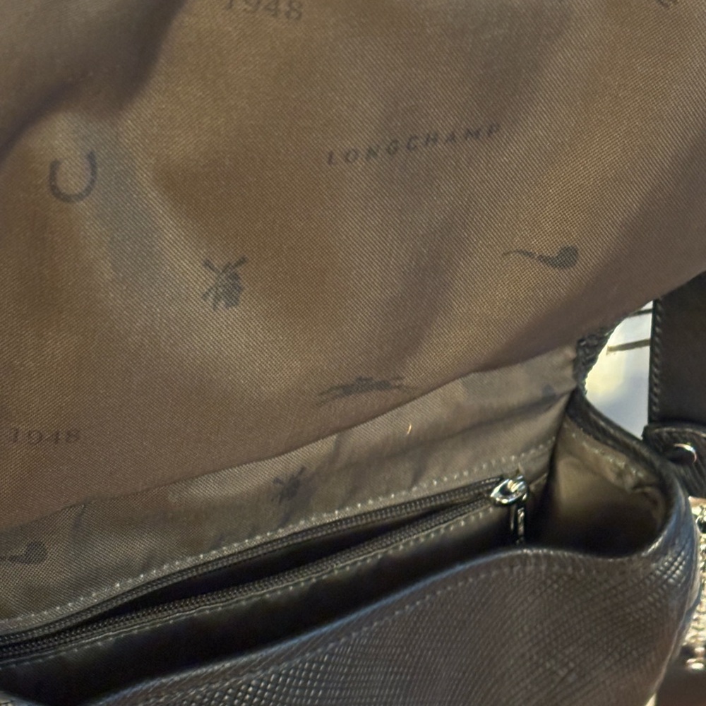 Longchamp Quadri Black Leather Crossbody Shoulder Bag. - Picture 7 of 7